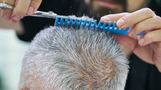 Debate nacional sobre la apertura de peluquerías pese a la cuarentena y estado de alarma