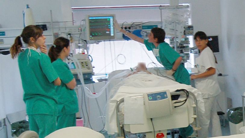 Más del 14% de los contagiados por coronavirus son profesionales sanitarios
