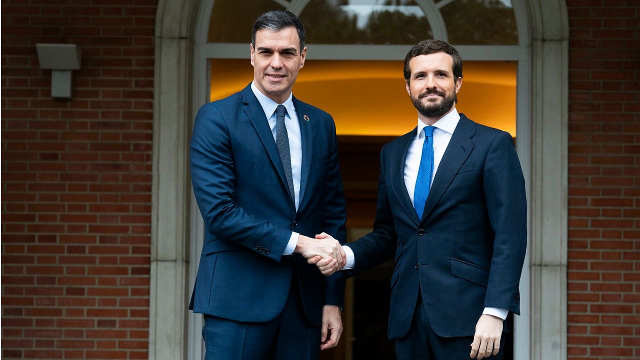 Sánchez y Casado se ponen de acuerdo para hacer pactos de Estado pero bajo supervisión parlamentaria