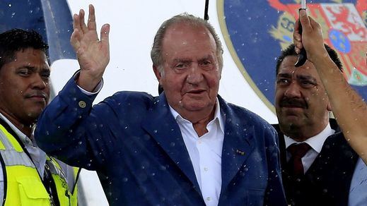 Nuevo escándalo en torno al rey Juan Carlos: maletines llenos de millones, cuentas en Suiza, el sultán de Bahréin...