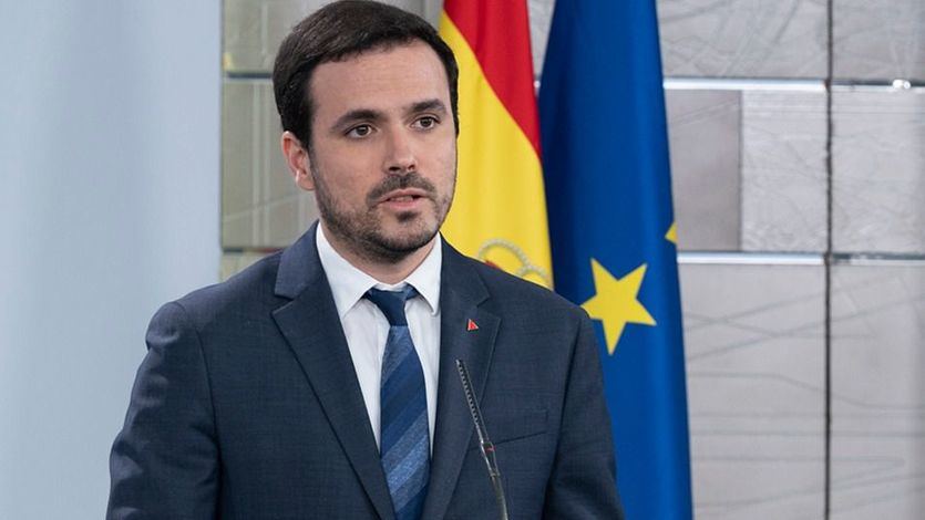 Garzón ofrecerá vías 'extrajudiciales' para que los consumidores recuperen el dinero perdido por las cancelaciones