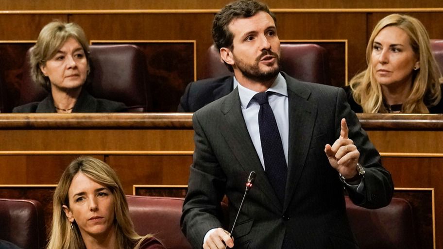 Casado explota: "No tendrán nuestra complicidad para arruinar España por tercera vez"