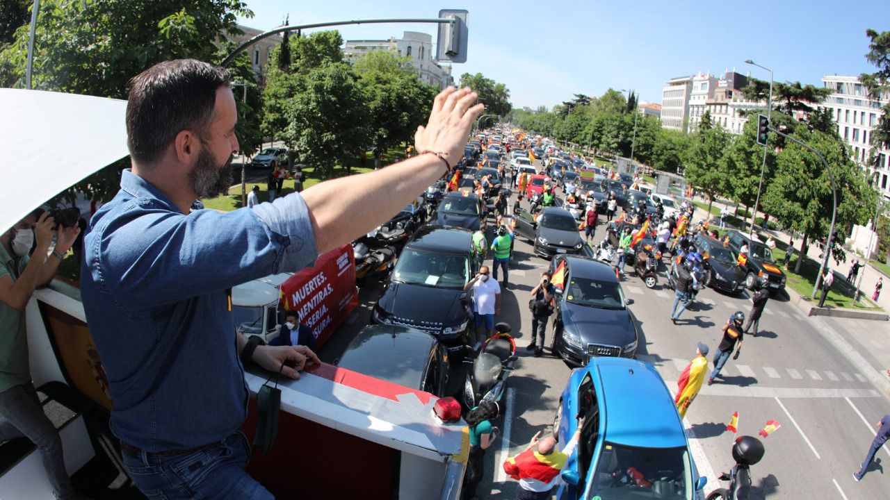 Las caravanas de coches convocadas por Vox recorren las capitales españolas