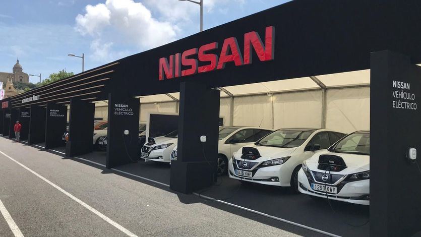 La oposición abre nuevo frente por el cierre de Nissan en Barcelona: se va por el Gobierno de izquierdas