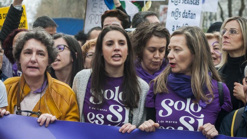 La jueza Rodríguez-Medel finalmente archiva la causa contra el Gobierno por el 8-M