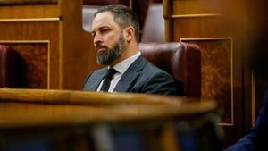 Acusan a Abascal de ir armado al Congreso y éste responde con graves acusaciones a la izquierda