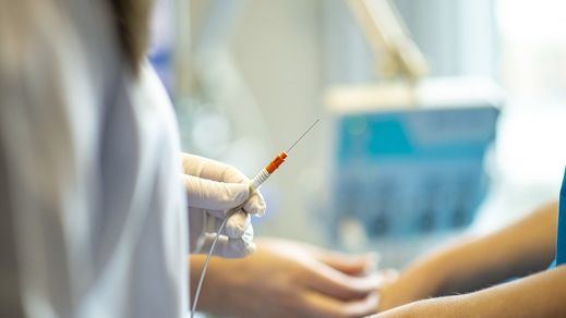 Un vídeo en un hospital madrileño menciona supuestas instrucciones para filtrar pacientes con coronavirus