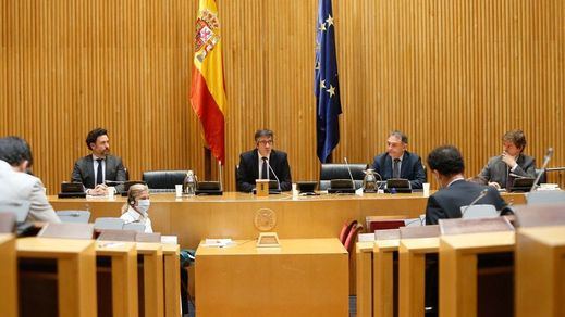 Por qué PSOE y Unidas Podemos renuncian a proponer el impuesto a las rentas altas ahora