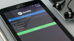 Spotify se cae a nivel mundial: las mejores reacciones y memes