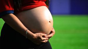 Primer caso confirmado de contagio de covid-19 embarazada-feto vía placentaria