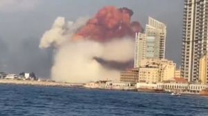 La megaexplosión de Beirut deja ya un centenar de muertos y miles de heridos