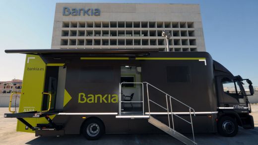 Los ofibuses de Bankia dan servicio a 250.000 personas de 373 municipios en riesgo de exclusión financiera