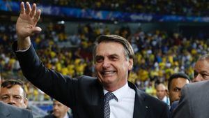Bolsonaro sigue obteniendo el apoyo de los brasileños pese al desastre del coronavirus