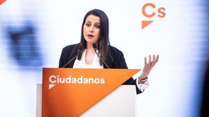 Ciudadanos confirma que negocia ya con el PSOE los Presupuestos tratando de restar influencia a Unidas Podemos