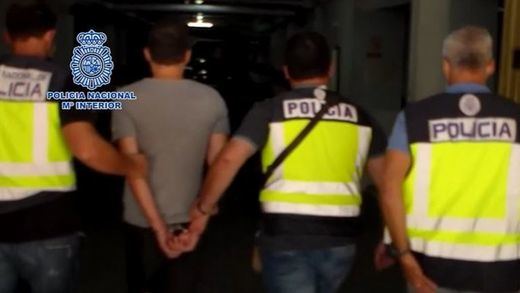 La Policía Nacional detiene a un negacionista de la pandemia de covid-19