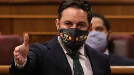 Mascarillas con la bandera de España causan furor en Internet