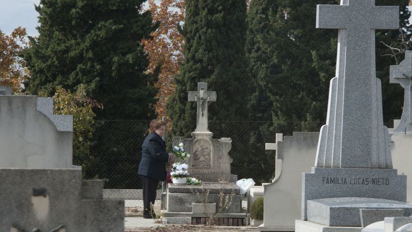 La funeraria municipal de Madrid sopesa ir a la huelga por 'falta de personal'