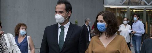 Ayuso anuncia límites de movilidad, reuniones y aforo para frenar el coronavirus en Madrid