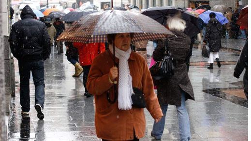 La borrasca 'Alex' llega al norte de España con precipitaciones y bajada de temperaturas