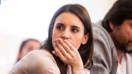 Irene Montero no fue acosada por las caceroladas en su casa, dice la Audiencia de Madrid