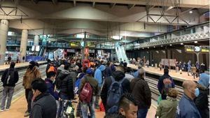 Incertidumbre en Atocha: muchos pasajeros se encuentran en la estación sin saber si podrán salir