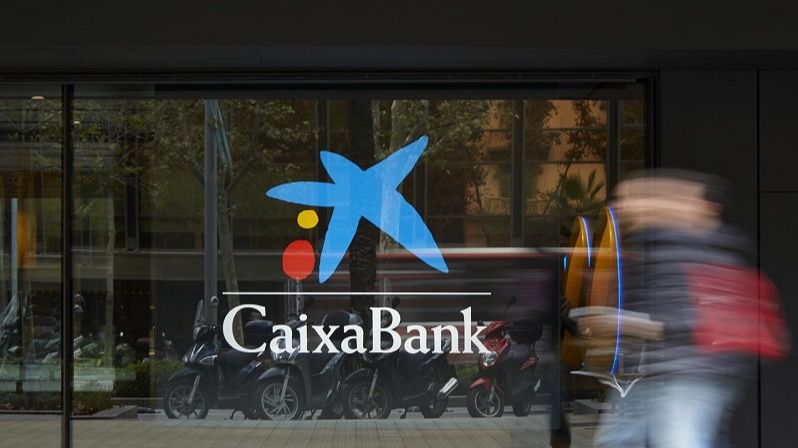 CaixaBank gana 726 millones en los 9 primeros meses del año y refuerza su posición de capital y liquidez