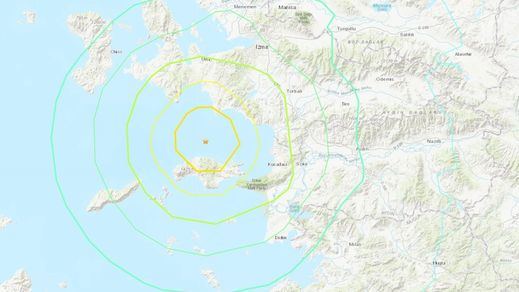 Un terremoto de gran magnitud sacude Grecia y Turquía y provoca un pequeño tsunami