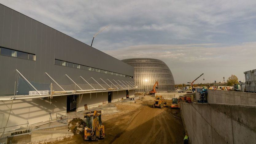 Los frentes abiertos del nuevo hospital de Madrid para la pandemia: falta de personal y obras 'irregulares'