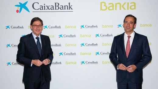 Los accionistas de Bankia aprueban la fusión con CaixaBank