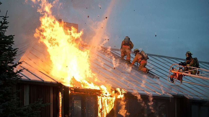 ¿Sabes qué hacer si te sorprende un incendio en el interior de tu vivienda?