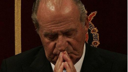 La Casa Real desmiente el ingreso hospitalario del Juan Carlos I por coronavirus y confirma que no volverá a España por Navidad