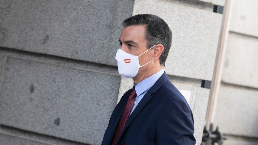 Pedro Sánchez da negativo en la prueba del coronavirus pero mantendrá la cuarentena