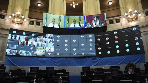 Ya es oficial: Argentina aprueba en el Senado su primera ley de aborto