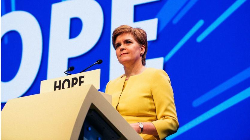 Escocia vuelve al confinamiento estricto de la primera ola