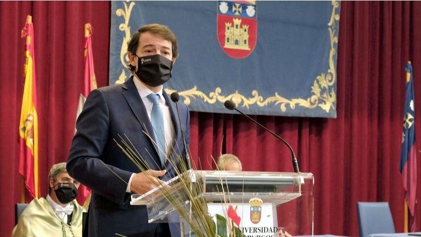 Castilla y León desafía a Sanidad y publica la orden que adelanta a las 20.00 horas el toque de queda