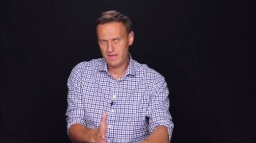 El líder opositor ruso Navalni, detenido nada más regresar a su país
