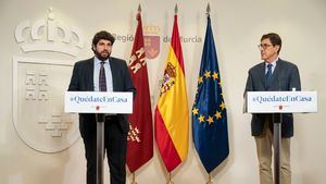 Dimite el consejero de Salud de Murcia que se vacunó saltándose el protocolo