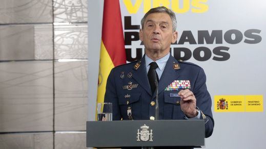 Polémica por la vacunación del Jefe de Estado Mayor de la Defensa: Robles pide un informe