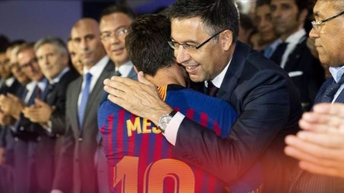 Leo Messi y Josep Maria Bartomeu