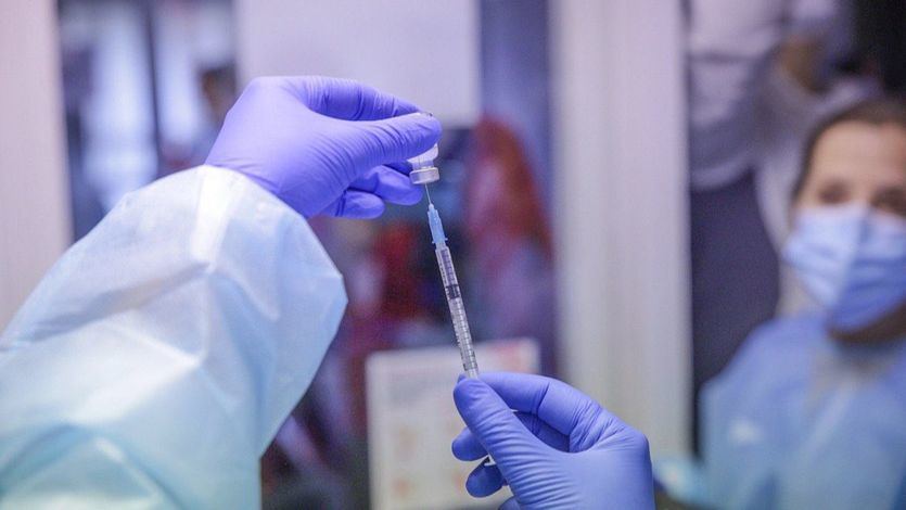 Las comunidades han inmunizado a 418.519 personas y han administrado el 94% de las vacunas disponibles