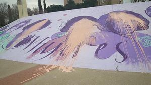 Vandalizado el mural feminista de Alcalá de Henares horas antes del 8-M