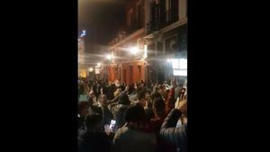 Gran enfado por las aglomeraciones en Madrid después del toque de queda