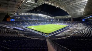La UEFA se lleva la final de la Champions League a Oporto tras descartar Estambul