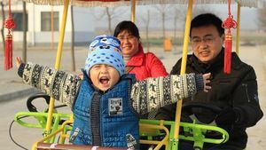 China permitirá a las parejas tener hasta 3 hijos para frenar el envejecimiento del país