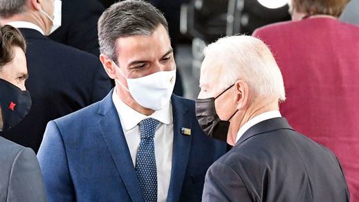 Sánchez detalla su breve charla con Biden y confirma que España acogerá la próxima cumbre de la OTAN