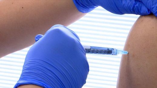 Novavax anuncia que su vacuna contra el coronavirus supera el 90% de eficacia