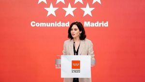 Ayuso vuelve a cargar contra los indultos: "Los españoles no permitirán jamás que se les ampute una parte de su país"