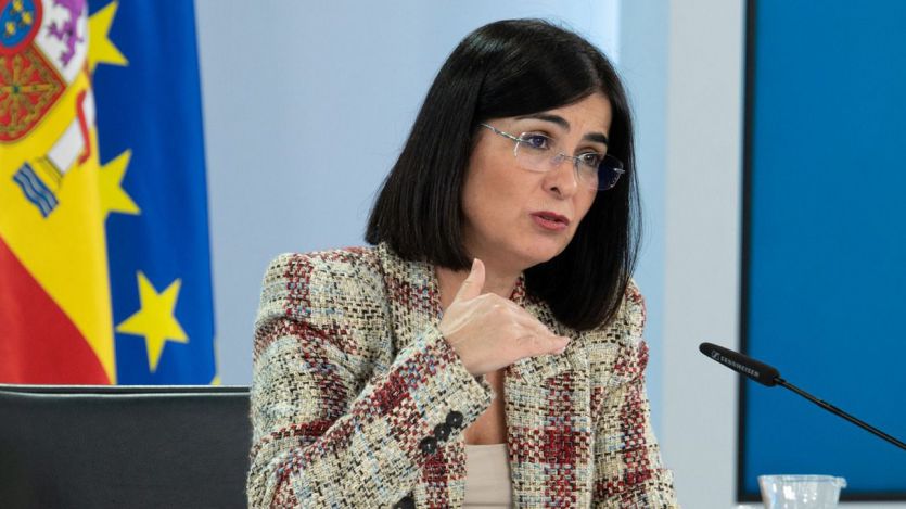 La ministra de Sanidad, Carolina Darias, durante su intervención en la rueda de prensa posterior al Consejo de Ministros