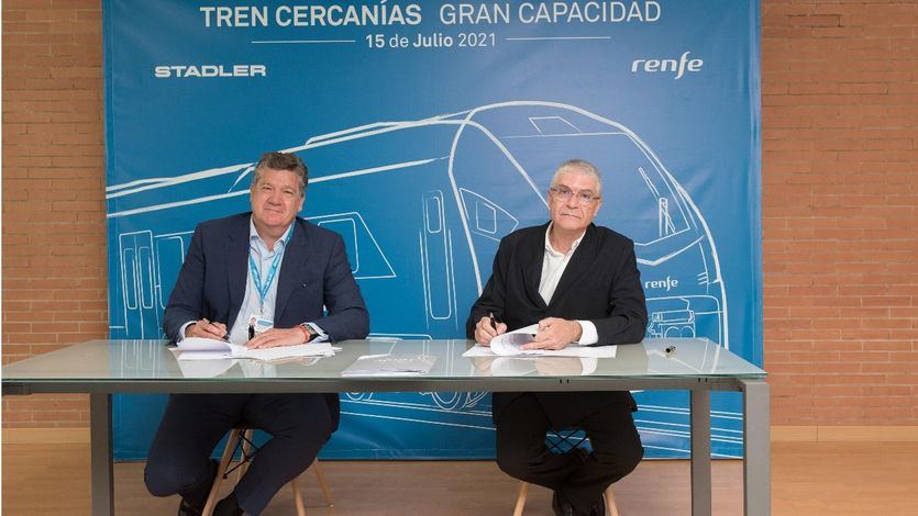 Renfe y Stadler firman el contrato para la compra de 59 trenes de gran capacidad para Cercanías