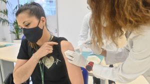 Cerca de 27 millones de personas ya tienen la pauta de vacunación completa en España
